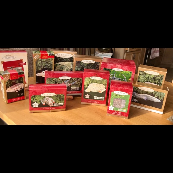 Set of 12 Vintage Hallmark Collectible StarTrek Ornaments - Picture 5 of 17